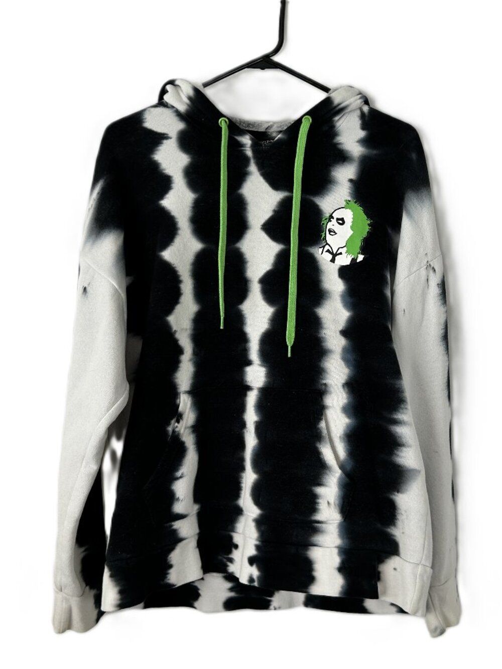 0400 BeetleJuice Tie Dye Hoodie M Black Green